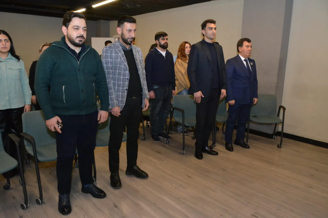 media 13 7aczf0y4smnk2ovtqljw