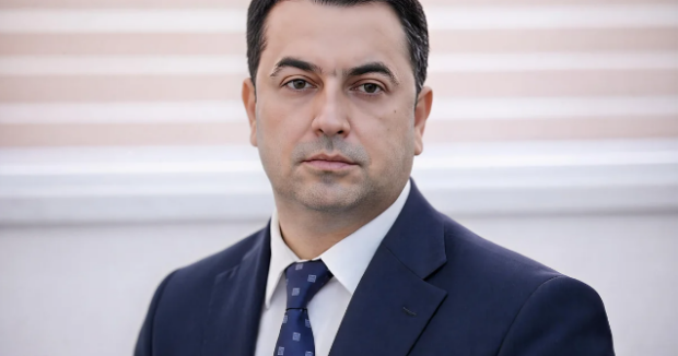 image-9712fe20d18ddd6f1d4ed5d7684ecd05