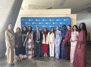 image-media-model10-2jy7auck6hiw9f48p5nr-620x460