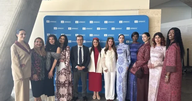 image-media-model10-2jy7auck6hiw9f48p5nr-620x460